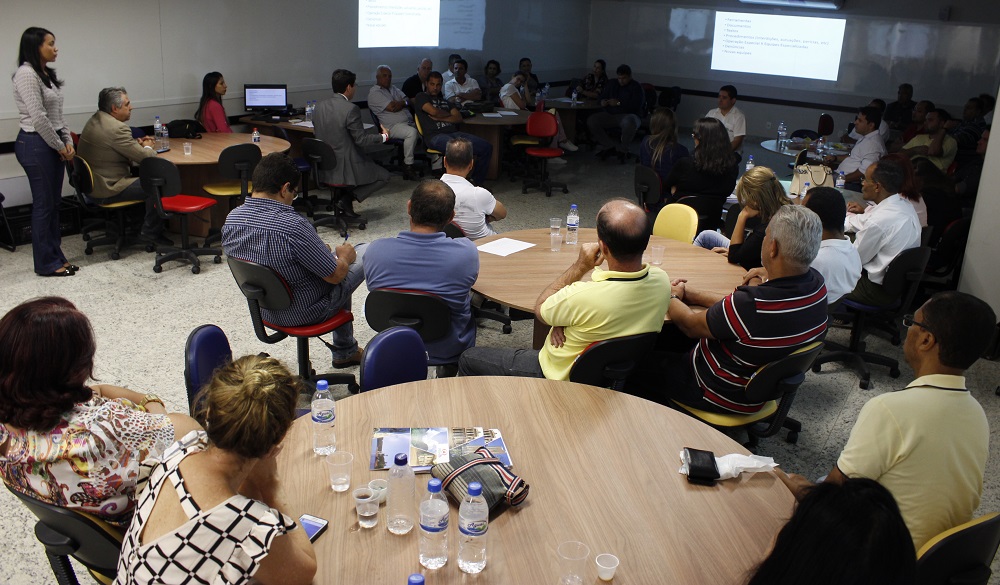 Servidores do Instituto durante workshop na Una. Foto: Fernanda Toussaint / Ipem-MG