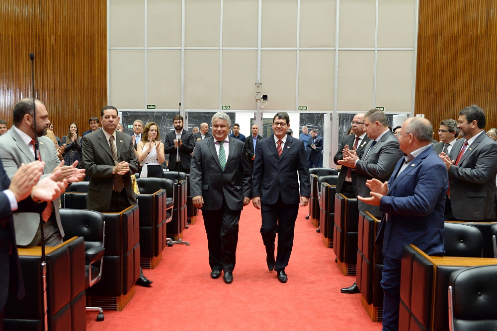 Deputado estadual Ivair Nogueira, e o diretor-geral do Ipem-MG, Fernando Sette. 