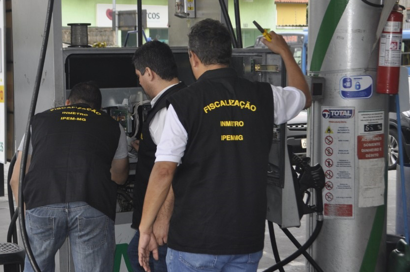 27 mil bombas medidoras de combustíveis foram verificadas pelo Ipem-MG em 2020. Foto: Divulgação / Ipem-MG